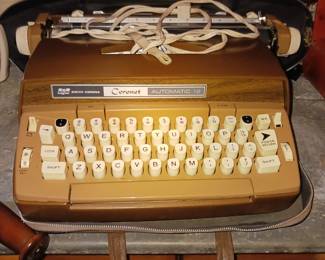 Vintage Smith Corona Coronet automatic 12 typewriter