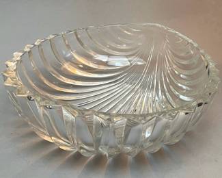 
Vintage Villeroy and Boch Shell-Shaped Ribbed Lead Crystal Bowl 