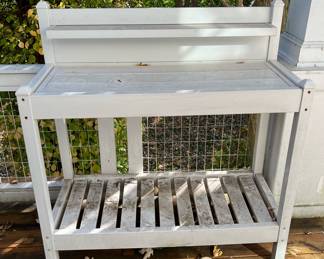 Outdoor Potting Bench