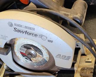 Black & Decker saw