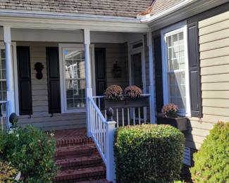 Lovely Ford's Colony home