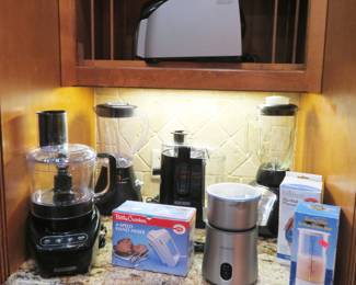 Small kitchen appliances