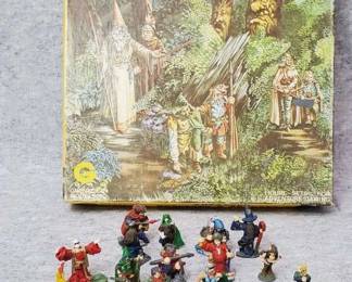 MB008 Grenadier and Ral Partha Dungeons Dragons Metal Mini Figurines