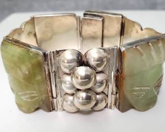MB078 Vintage Mexican Silver Carved Maybe Jade 7inch Bracelet