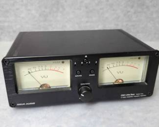 NG332 Douk Obe Little Bear 2 Way AmpSwitcher