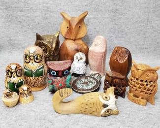 MB102 Owl Lovers Figurine Collection