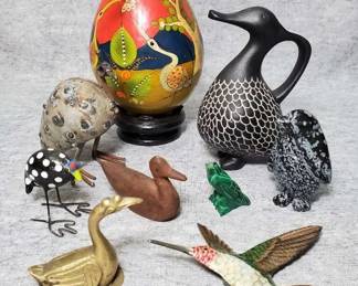 MB074 Bird Lovers Artisan Figurines