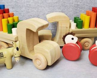 MB132 Wooden Play Peg Trucks, Chickens and Donkey Advertising Toy