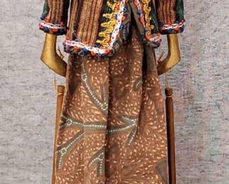 MB026 Vintage Indonesian Stock Puppet Doll