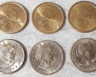 MB070 Susan B Anthony and Sacagawea One Dollar Coins