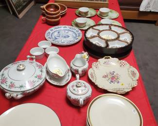 Variety of fine China pieces