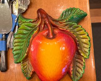 Vintage apple wall decor