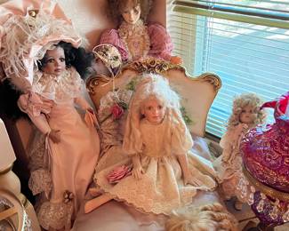 Doll Bed, Doll Collection