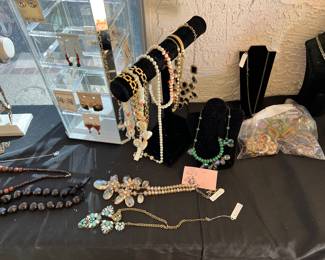 SELECTION OF JEWELRY AVAILABLE FOR SAT. PURCHASE