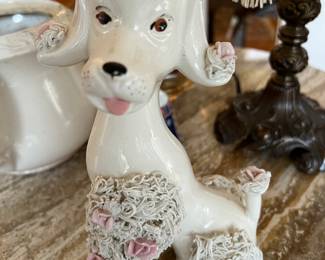VINTAGE POODLE