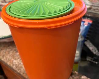 VINTAGE TUPPERWARE