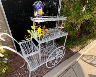 GARDEN CART