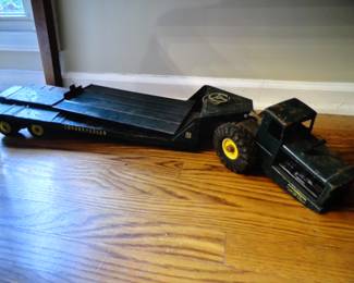 1950's Pressed Steel Nylint Green Tournahauler Trailer and Ramp