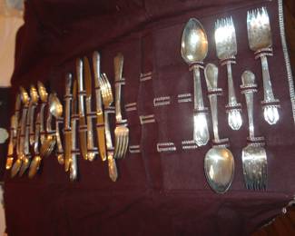 Oneida Vintage Hearts Flatware