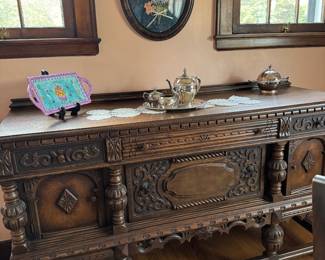 #william#mary#sideboard#carved#