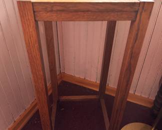 small #arts and crafts#plant stand