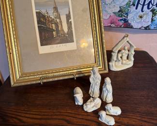 teeny tiny nativity scenes and a great litho