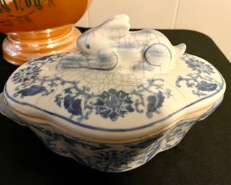 Rabbit Container