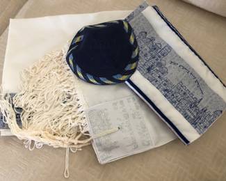 Talitnia prayer shawl from Israel and Yarmulke