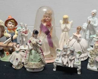 1962 Seattle Worlds Fair Doll