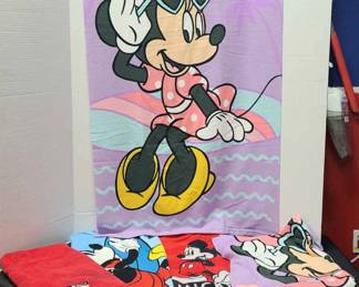 Mickey Minnie towels