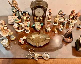 Goebel Hummels
Shats 400 Day Clock
Other Knick Knacks 