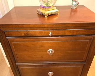 2 Drawer Nightstand