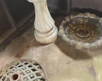 Birdbath - Umbrella Stand