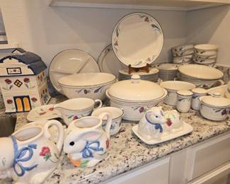 Lenox Chinastone - Poppies on Blue Dish Set