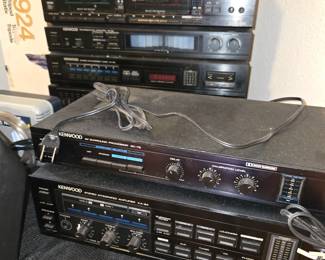 Kenwood Stereo Amplifer Receiver - 5 Pieces