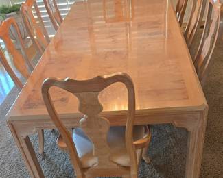 Drexel Heritage dining table