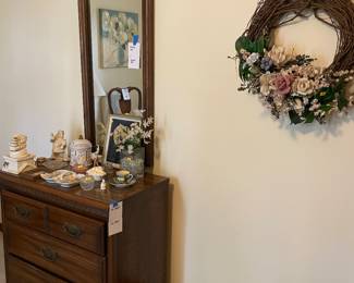 Vintage small dresser with mirror 
