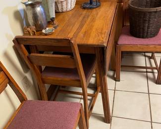 Antique table with 4 chairs 