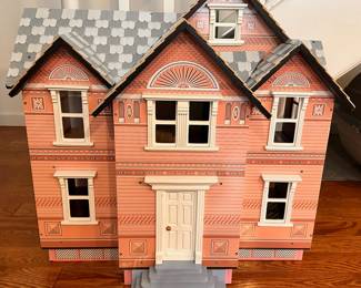 Melissa & Doug Victorian Dollhouse
Lot #: 95