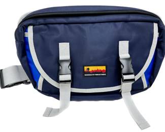 New Brooklyn Industries Sixohsix Cross Body Sling Pack Bag
Lot #: 63