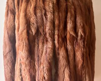 Vintage Chesloff Genuine Fur Cape
Lot #: 43
