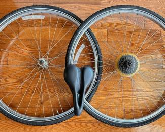 2 Max Continental Bicycle Tires & Velo Bike Seat
Lot #: 157