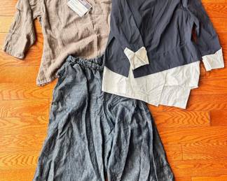 New With Tags Inzio Top & New Porto Shirt & Sympathy By SW Wide Leg Pants, Size Medium
Lot #: 100
