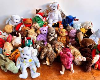 Over 40 Beanie Babies Stuffed Animals Hologram Stars On Tags
Lot #: 27