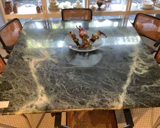 Photos don't show green well