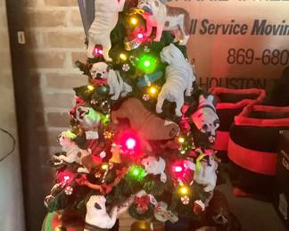 Bulldog Christmas Tree