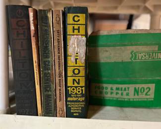 Chilton 1973, 1977,1981 Automotive Service Manual