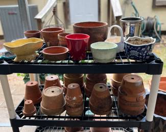 more....   Flower pots
