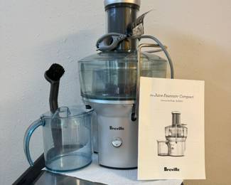 Breville juicer.