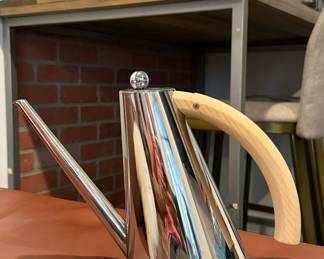 Italian olive oil can, but really, it's art.